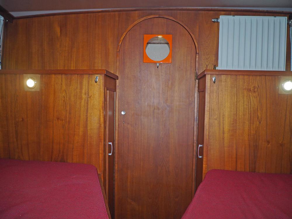 Fore ship, Accommodation